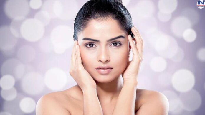 Glowing Skin Best Tips: ग्लोइंग स्किन के लिए फेस पर लगाएं इन 3 फूलों से बने फेस पैक्स, चेहरा हो जायेगा जैसे गुलाब