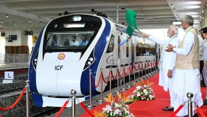 Two Vande Bharat Express for Kashi : काशी को दो और मिली नई वंदे भारत ट्रेन की सौगात