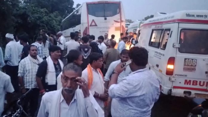 Horrible bus accident in Hathras